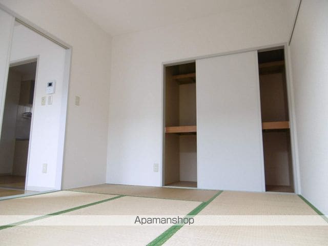 ガーデンビレッジE棟の内装写真