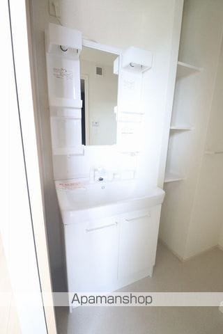 プティットフルールIIの内装写真