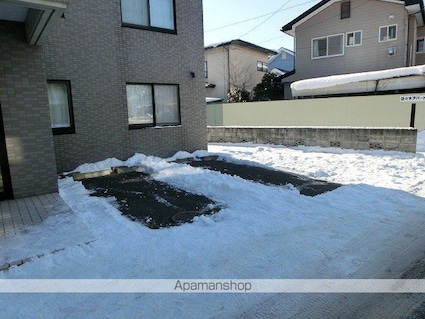 メゾンドナチュール[2LDK/72.34m2]の共用部3