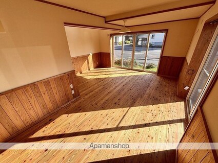 ナトゥーアハウス　戸建[3LDK/98.6m2]のリビング・居間