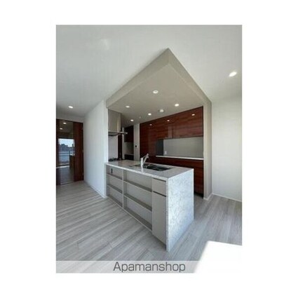 ＨＡＲＵＭＩＦＬＡＧ　ＳＵＮ　ＶＩＬＬＡＧＥ　Ａ棟[3LDK/106.54m2]のキッチン