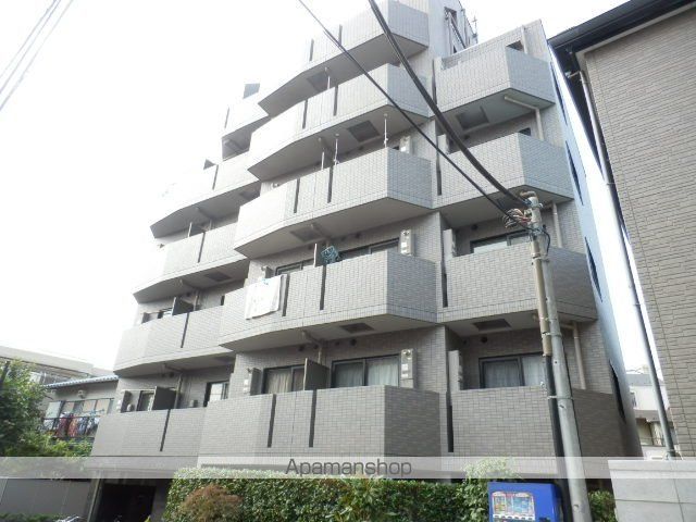 ルーブル渋谷初台弐番館の外観写真