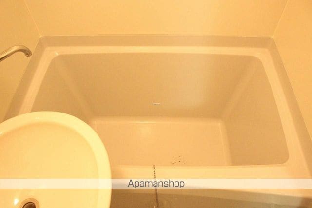 アーバン内海E棟の内装写真