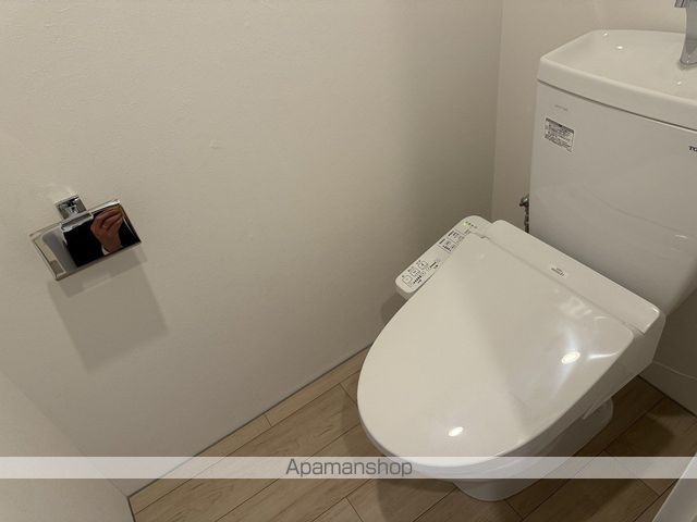 QUADOR車道の内装写真