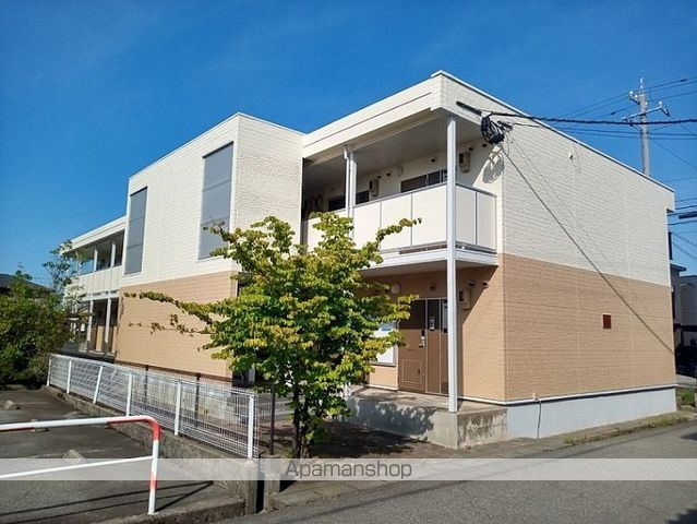 レオパレスいわせのの外観写真