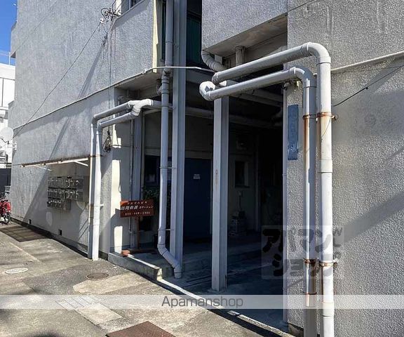 小池マンションの玄関写真