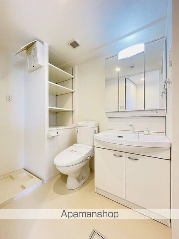 COZY阿由知通の内装写真