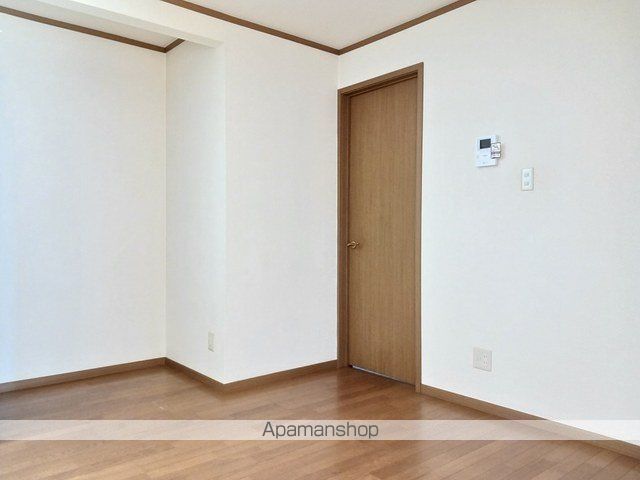 ウィステリアの内装写真