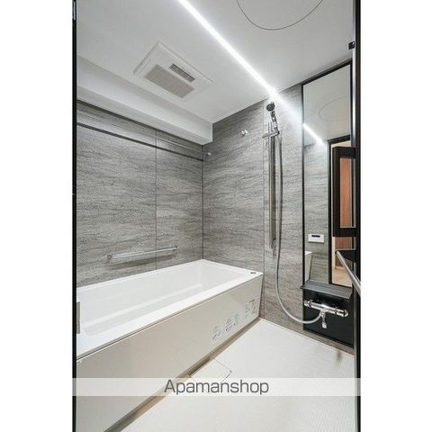 コンフォリア・リヴ永福町の内装写真