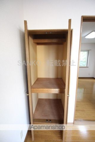 オリーブ34の内装写真