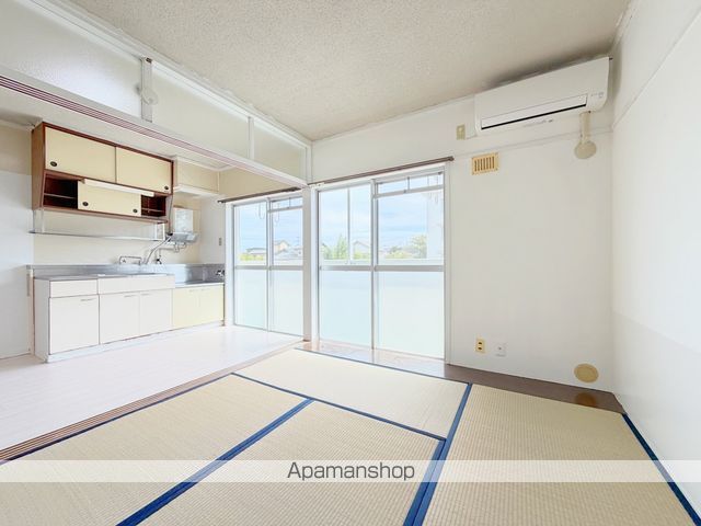 ビレッジハウス三ヶ日1号棟の内装写真