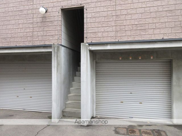ガーデンオーク新札幌の玄関写真