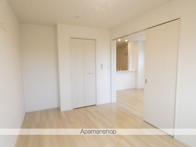 袋井市 2階建 築3年の内装写真