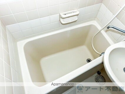 岩田マンション[1K/32m2]のバス
