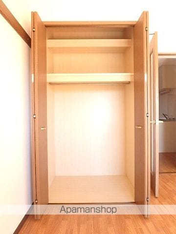 GRANDIRの内装写真