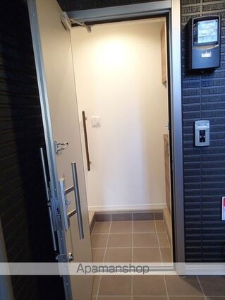 シャーメゾンガーデンズ紀三井寺[2LDK/62.26m2]の玄関