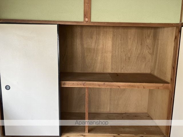 北高見町貸家[2DK/45.37m2]の収納