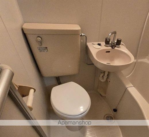 ロジュマン柳原1号館の内装写真