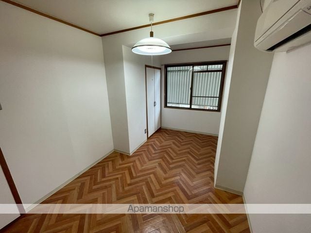 寺田ガーデンハイツ2番館の内装写真