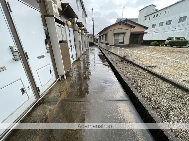 レオパレスメゾン津高の内装写真