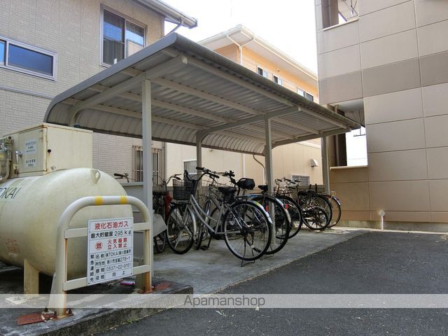 アネックス神明の玄関写真