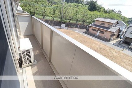 ハイブリッジ　Ⅱ[2LDK/63.2m2]のバルコニー