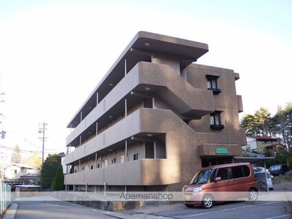 レジデンス白樺[2DK/50.54m2]の外観2