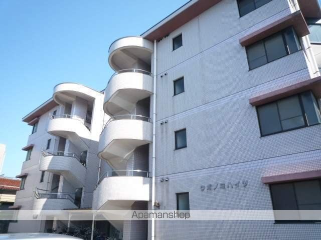ウオノミハイツの外観写真