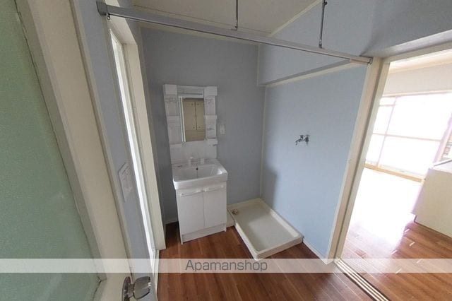 スカイクレスト青葉台1号棟の内装写真