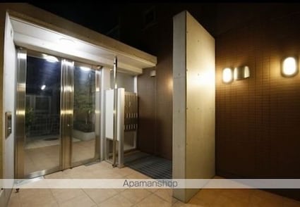 カスタリア尾山台[1K/25.01m2]の外観5
