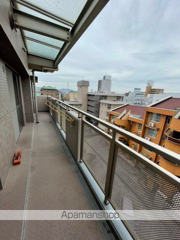 ラトゥール一社の内装写真