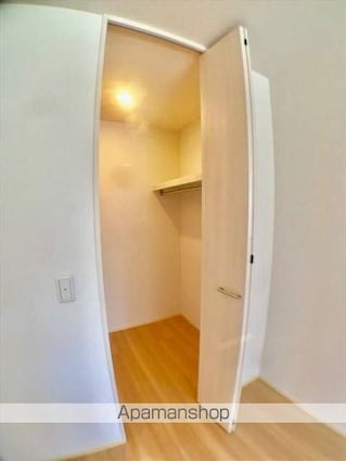 サザンクロスⅡ番館[2LDK/49.03m2]の収納