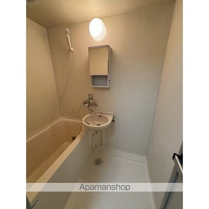 東京都目黒区上目黒３丁目[1LDK/39.9m2]のバス