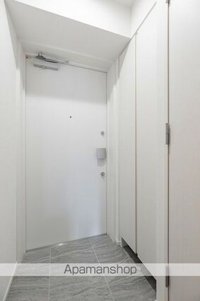 アジールコート三宿テラス[1DK/25.46m2]の玄関