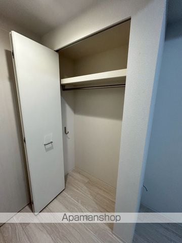 セレニテ谷町四丁目アリエの内装写真