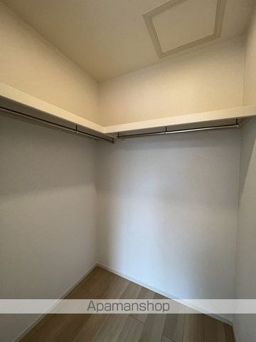 イースト ドラゴン Iの内装写真