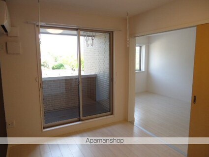 シェモア[2LDK/59.95m2]のリビング・居間