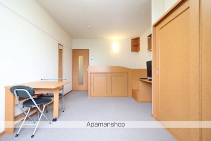 レオパレス札の辻[1K/23.18m2]のリビング・居間3