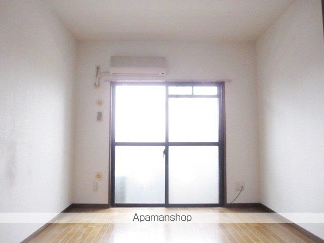 PUREファーストの内装写真