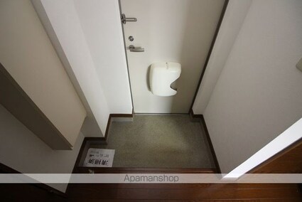 ボーヌ・ヴィラージュ[2DK/47.06m2]の玄関