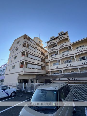 とさでん交通後免線 高須駅 徒歩2分 5階建 築38年の外観写真