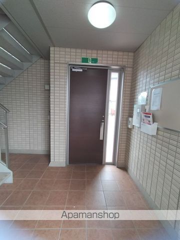 カーサ レザンの玄関写真