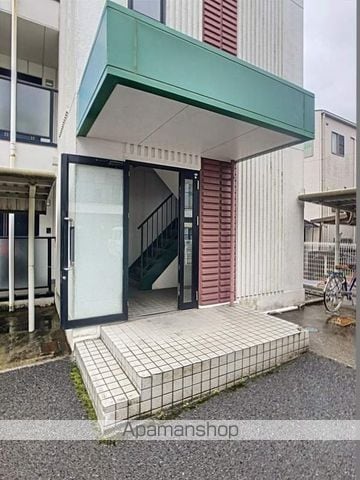 サンライト津島III号館の玄関写真