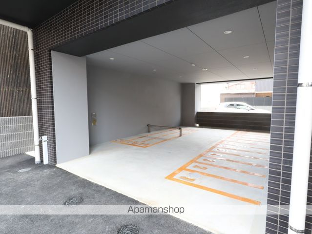 GRANDUKE代官町REVERSOの外観写真