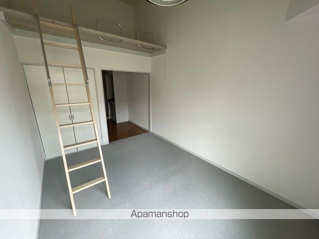 JUNIの内装写真