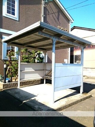 サンライフ[2LDK/58.79m2]の共用部