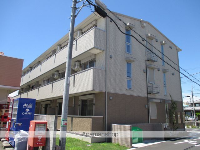 カリーサビラーの外観写真