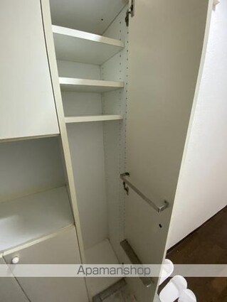香川県高松市観光通１丁目[2LDK/70.13m2]の内装