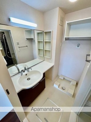 アップヒルズ[1LDK/44.67m2]の洗面所