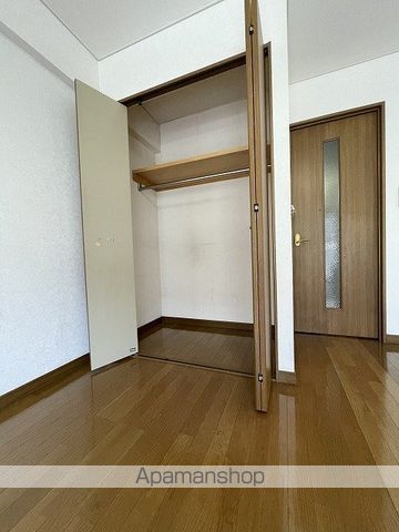 プログレス八乙女の内装写真